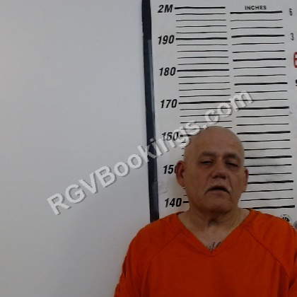 Clarke, Ramiro